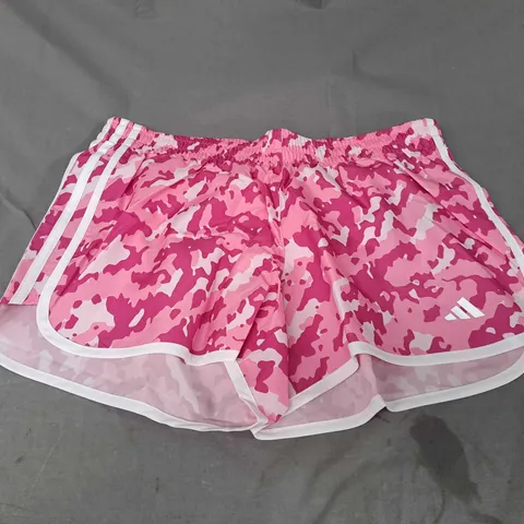 ADIDAS CAMO LADIES SHORTS IN PINK SIZE M