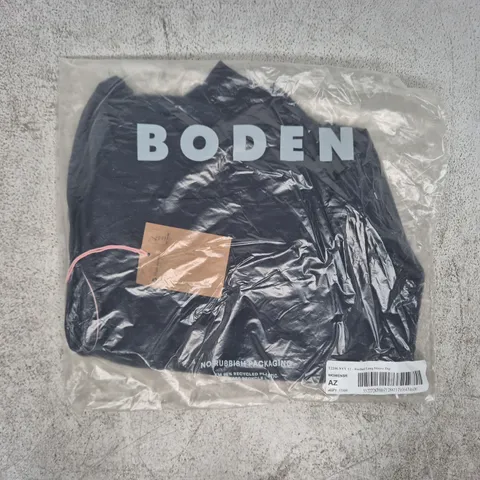 bagged boden ruched long sleeve top in navy size 12