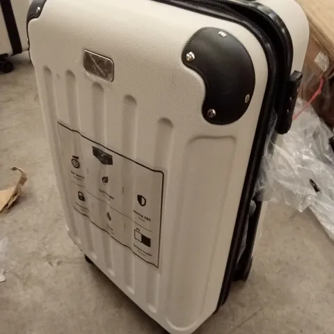 LUGG 2PC TRAVEL SUITCASE 