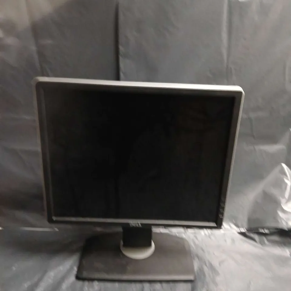 DELL COMPUTER MONITOR ON STAND - COLLECTION ONLY 