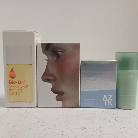 APPROXIMATELY 12 ASSORTED COSMETIC ITEMS INCLUDING VARIOUS MAKES AND BRANDS - COLLECTION ONLY