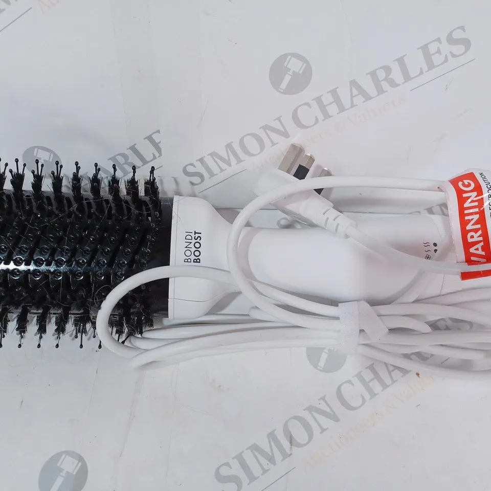 BOXED BONDIBOOST BLOWOUT BRUSH PRO 3-IN-1 HAIR STYLING TOOL