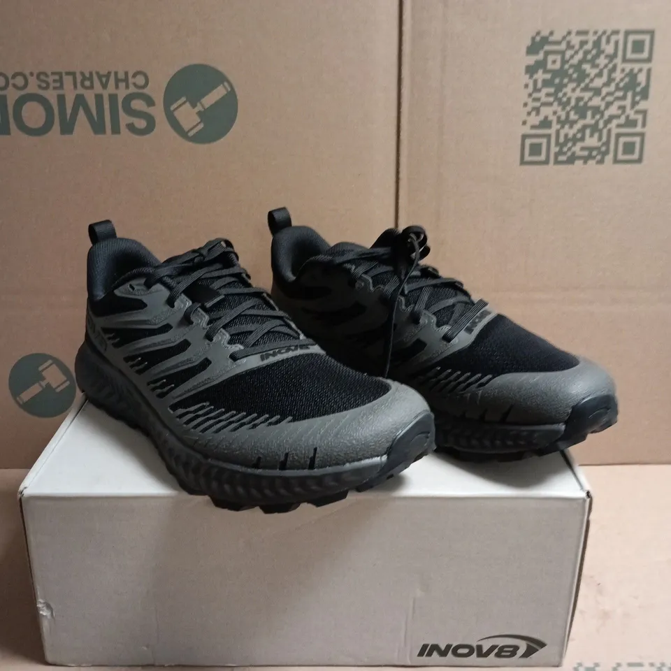 INOV-8 TRAILFLY V2 MEN'S RUNNING SHOES - BLACK, UK 10 (EU 44.5)