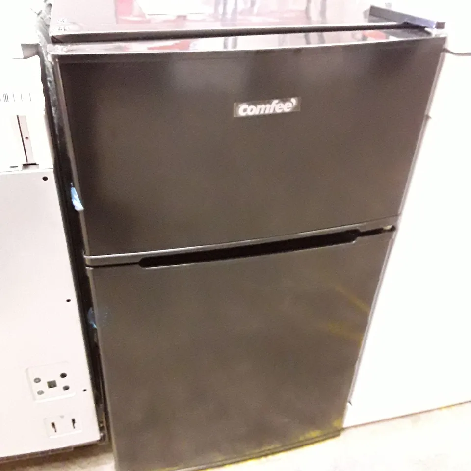 COMFEE' 87 LITRE FRIDGE FREEZER RCT87BL1(E) LOW FROST FRIDGE DOUBLE DOOR FRIDGE