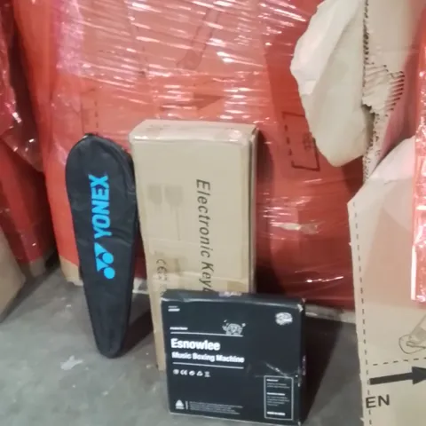 PALLET OF ASSORTED HOUSEHOLD GOODS AND PRODUCTS TO INCLUDE;MUSIC BOXING MACHINE,TENNIS RACKET,ELECTRONIC KEYBOARD