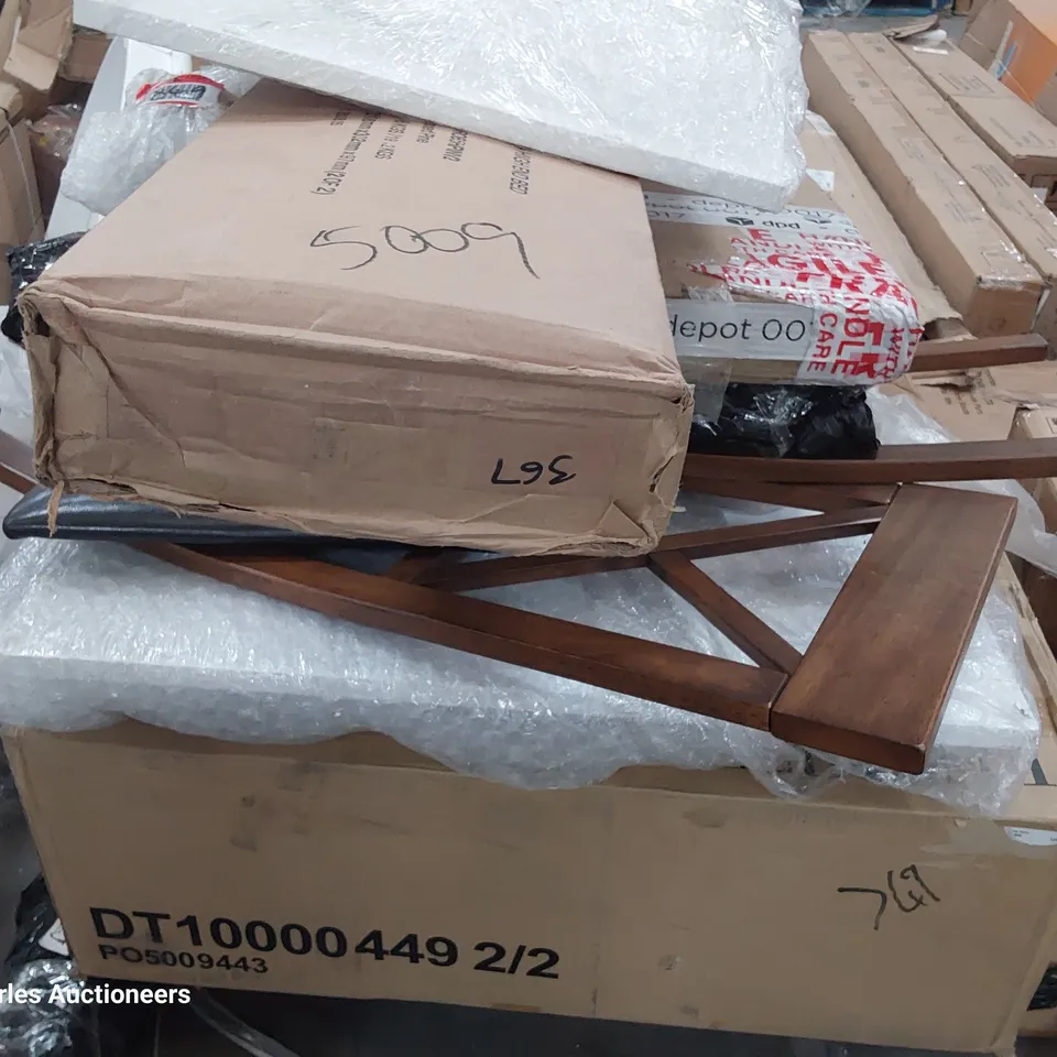 PALLET OF ASSORTED BOXED FURNITURE PARTS INCLUDING DINING TABLES & CHAIRS