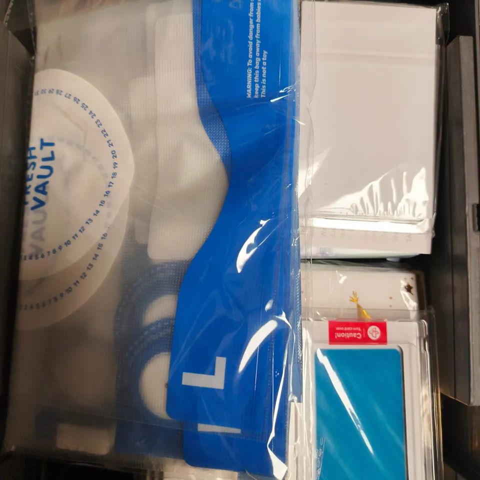 APPROXIMATELY 15 ASSORTED HOUSEHOLD PRODUCTS TO INCLUDE WRITING SET, NANNA'S SECRET NATURAL CLEANING CLAY AND DOODLER'Z GEL PENS