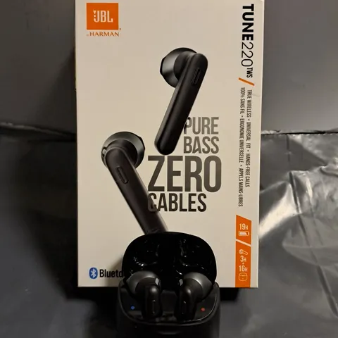 BOXED JBL TUNE 220 EARBUDS 