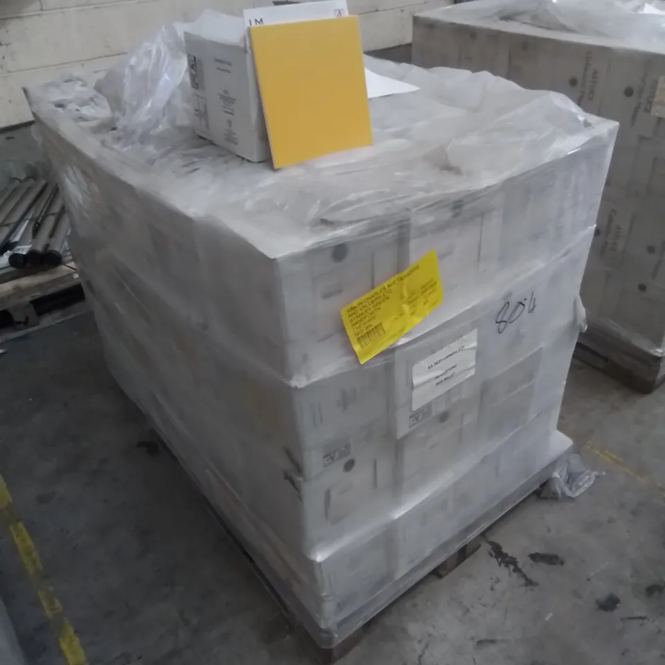 PALLET TO CONTAIN APPROX. 96 X PACKS OF JOHNSON BRAND NEW ASTUCE COLLECTION MAISON TILES IN MAT JAUNE SERIN - 25 TILES PER PACK // SIZE: 197 X 197 X 6.5mm