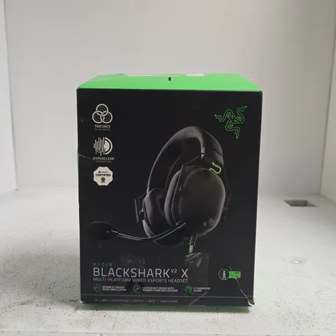 RAZER BLACKSHARK V2 X GAMING HEADSET – GREEN CABLE, WIRED