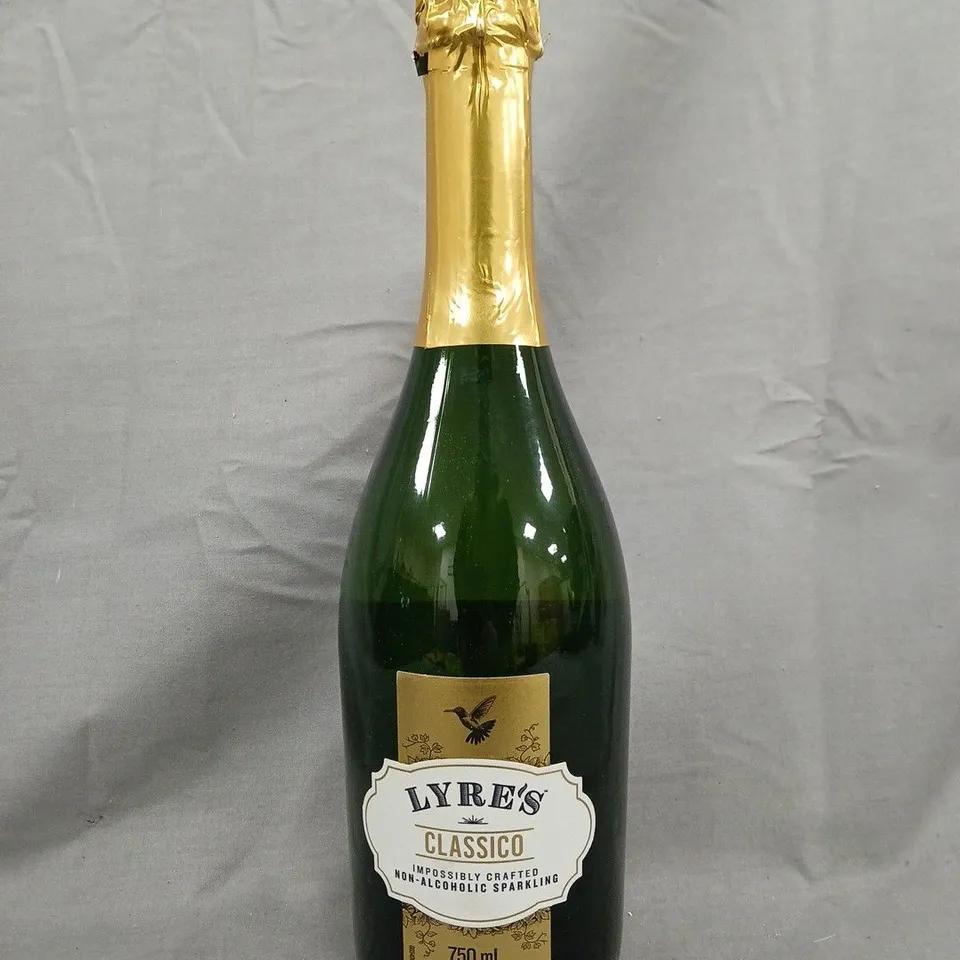 LYRE'S CLASSICO NON-ALCOHOLIC SPARKLING DRINK (750ML)