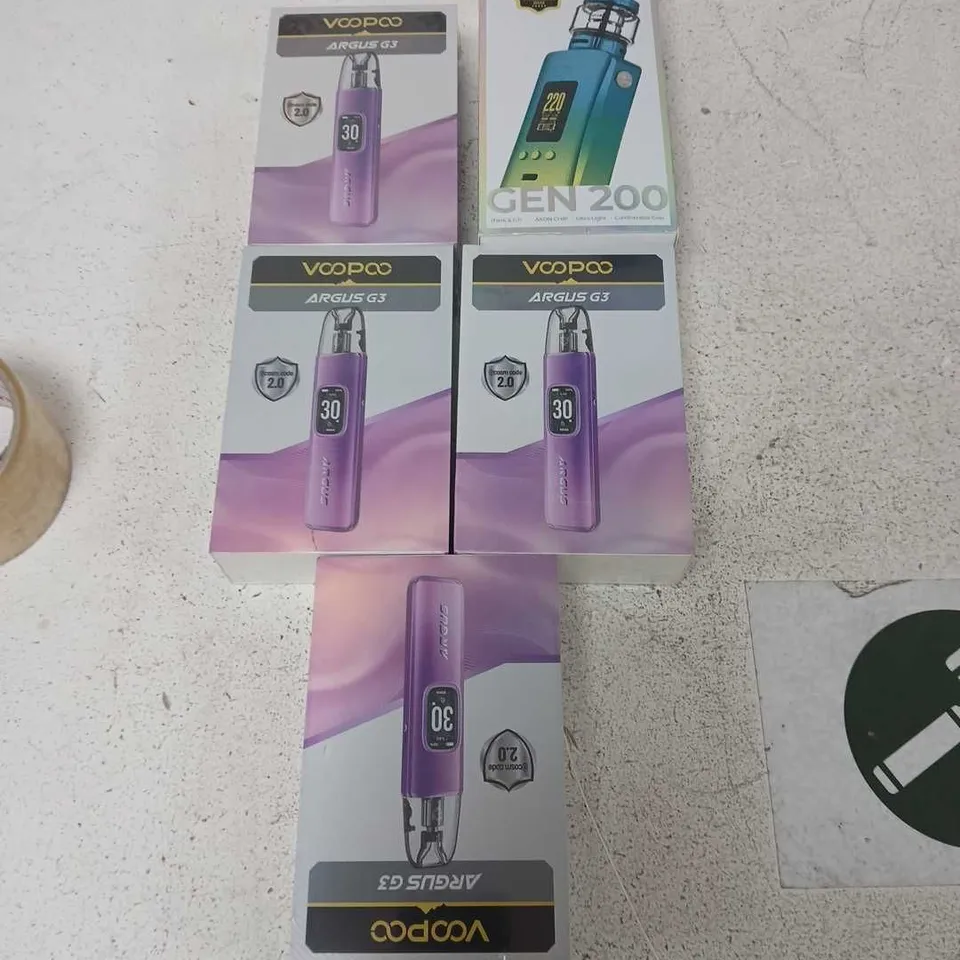 BOX OF APPROXIMATELY 35 ASSORTED E-CIGARETTES AND COMPONENTS TO INCLUDE:  VAPORESSO GEN 200 DEVICE KIT 