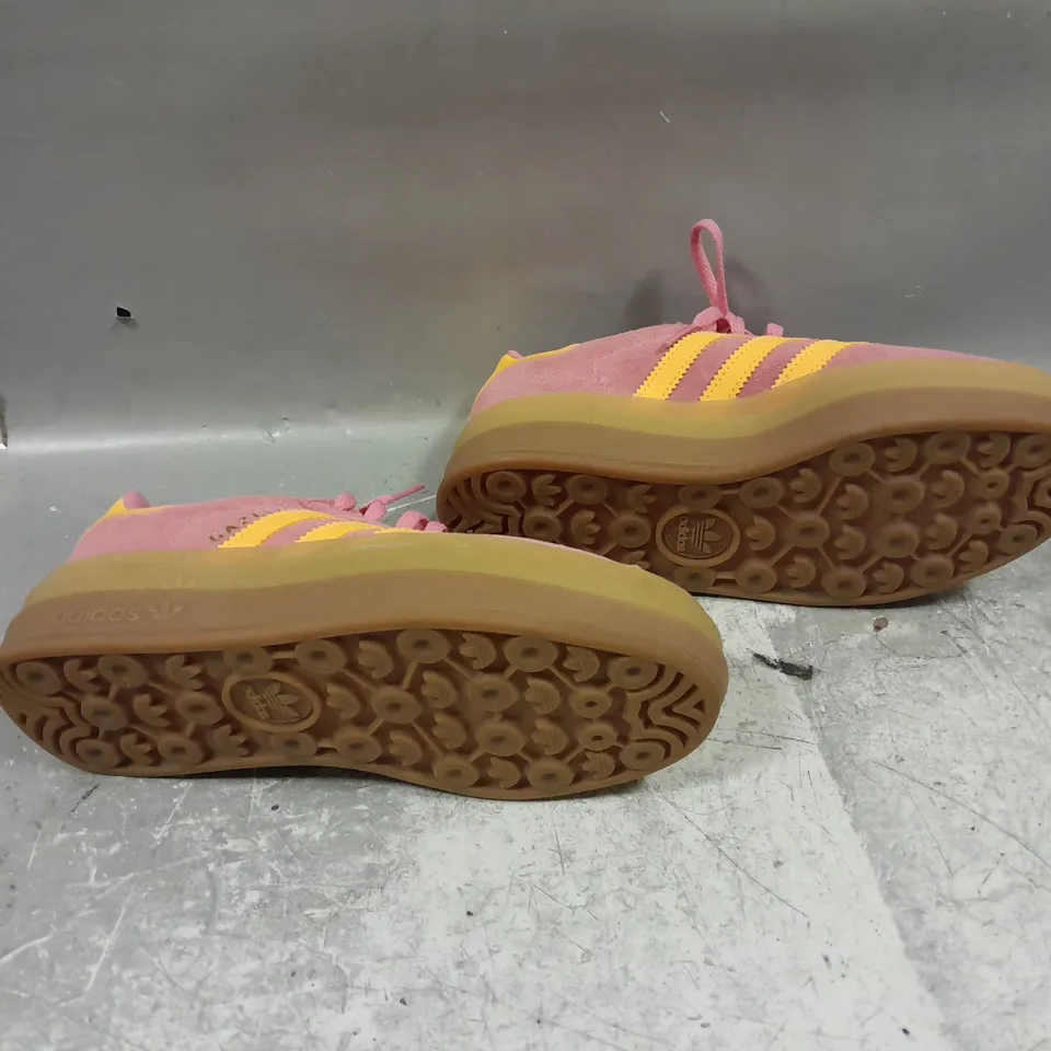 UNBOXED PAIR OF ADIDAS GAZELLE STACK PINK/YELLOW UK 3.5