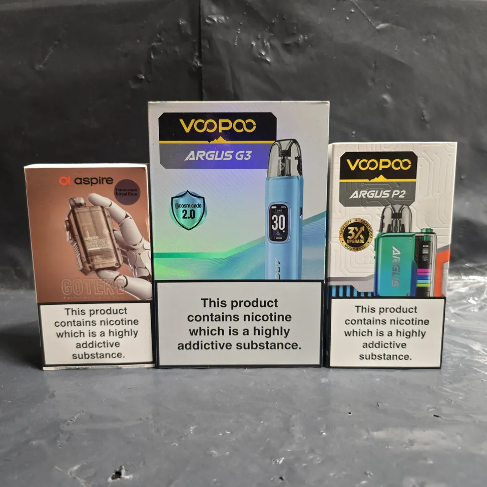 BOX OF APPROXIMATELY 20 ASSORTED E-CIGARETTE AND VAPING PRODUCTS TO INCLUDE VOOPOO, ASPIRE, ETC - COLLECTION ONLY