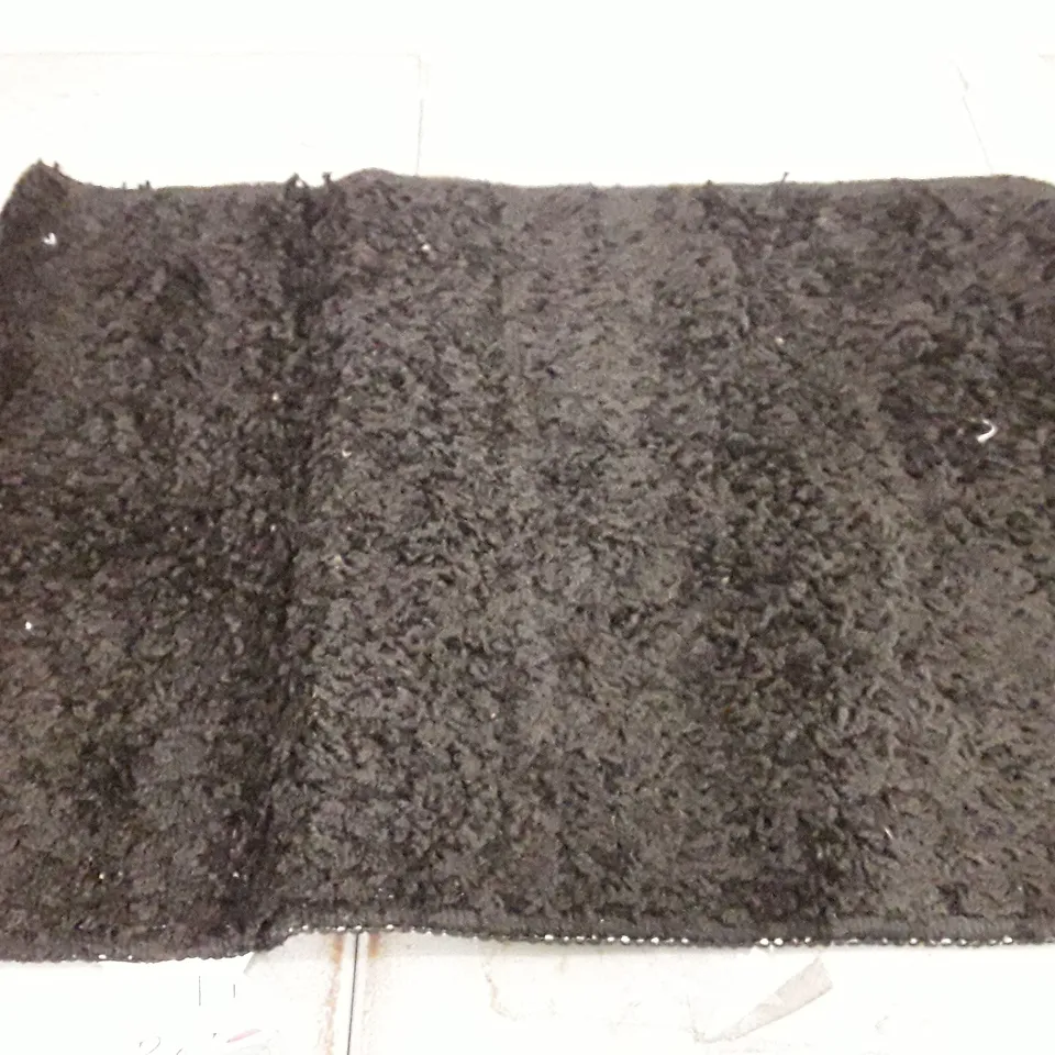 BRAND NEW PACO HOME SYDNEY BLACK RUG 40 X 55CM