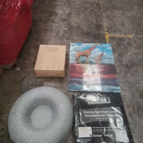 PALLET OF ASSORTED HOUSEHOLD GOODS AND FURNITURE TO INCLUDE; ELECTRIC BLANKETS, SUNSET PORTRAITS, LARGE QUANTITY OF JEMIDI ARMCHAIR COVERS ETC