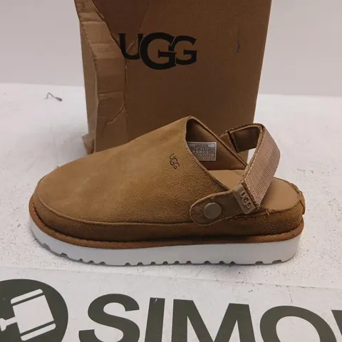 UGG WOMEN'S GOLDENSTAR CLOG – BROWN SUEDE (UK 7 / US 9)