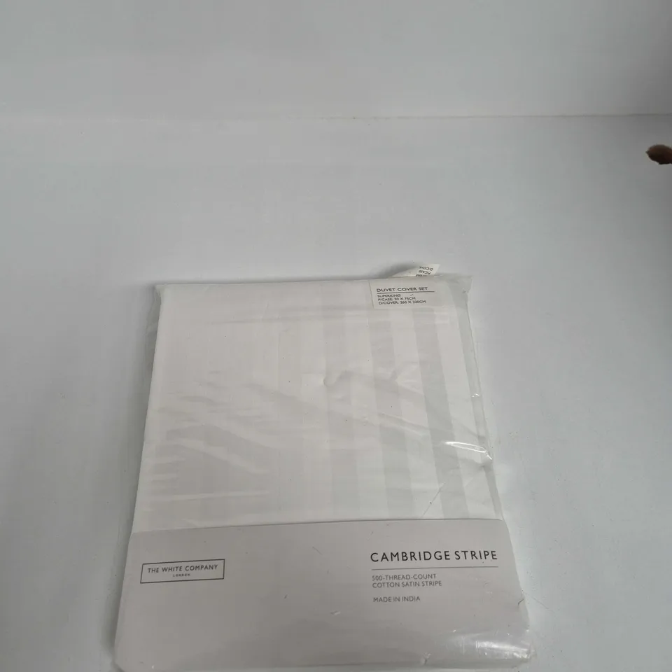 THE WHITE COMPANY CAMBRIDGE STRIPE DUVET COVER SET SUPERKING – 500-THREAD-COUNT COTTON SATIN STRIPE, MADE IN INDIA