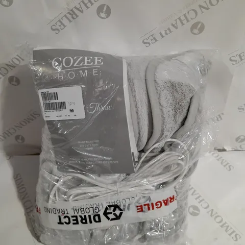 COZEE HOME VELVETSOFT HEATED THROW IN LIGHT GREY