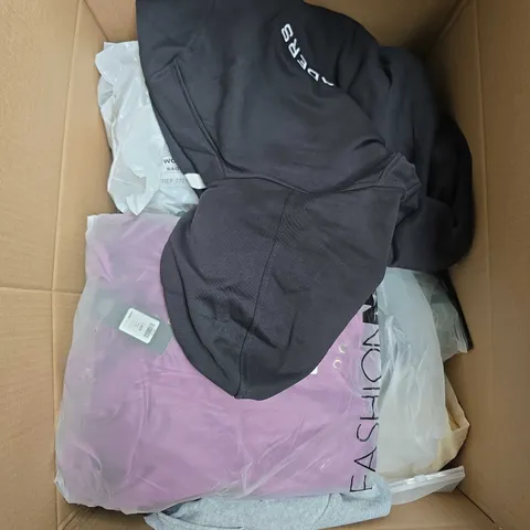 LARGE BOX OF APPROXIMATELY 20 ASSORTED CLOTHING ITEMS IN VARIOUS SIZES, STYLES AND COLOUR