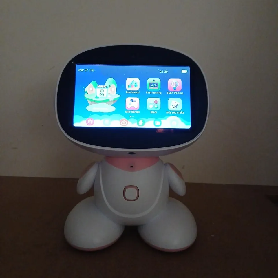 SMART ROBOT TOY WITH BUILT-IN ANDROID TABLET (DEVICE MODEL F412)