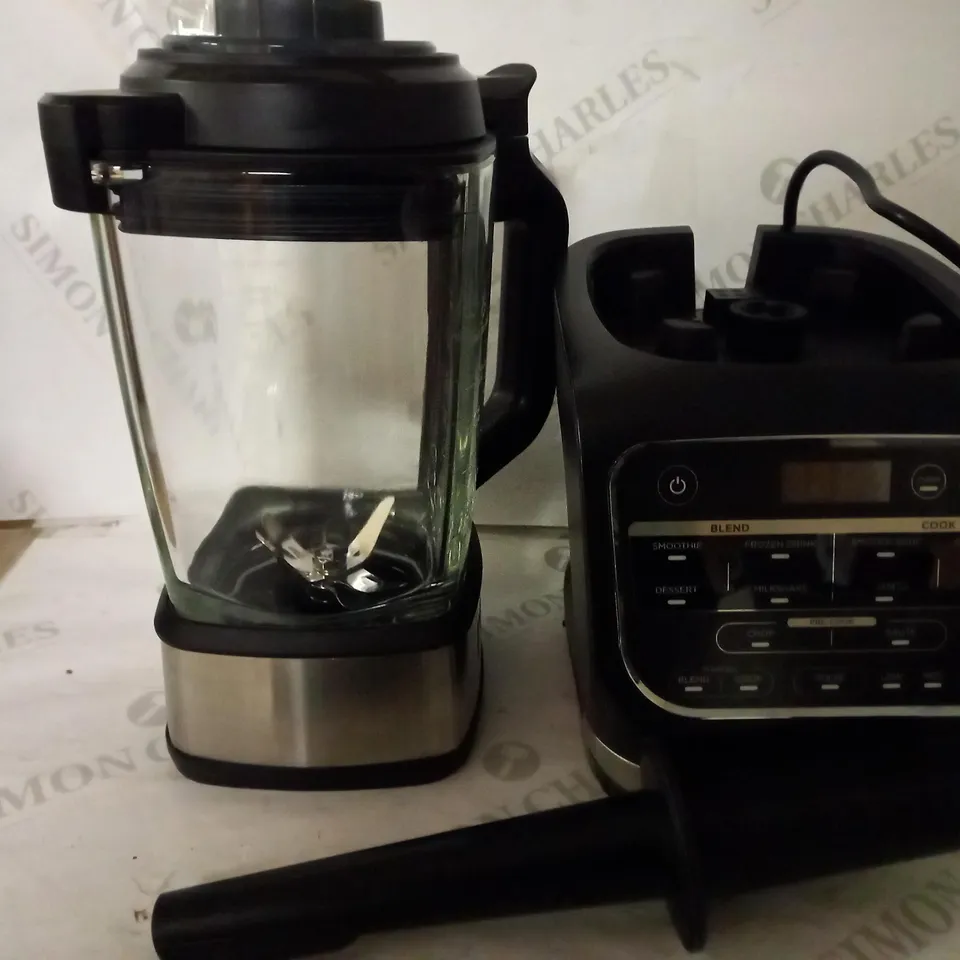 NINJA FOODI BLENDER AND SOUP MAKER 