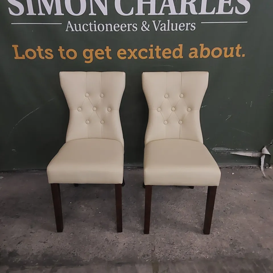 SET OF 2 BEWLEY IVORY LEATHER BUTTON BACK DINING CHAIRS WITH DARK WOOD LEGS 