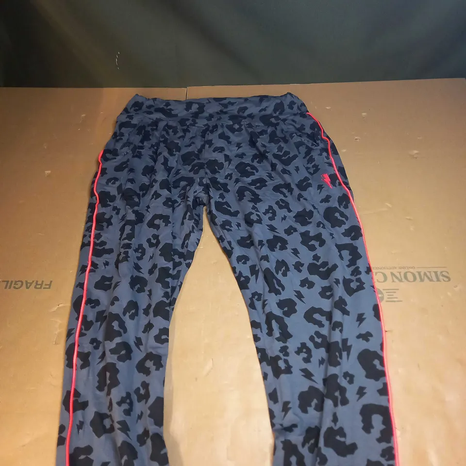 SCAMP AND DUDE COMFORT LEGGINGS SIZE M