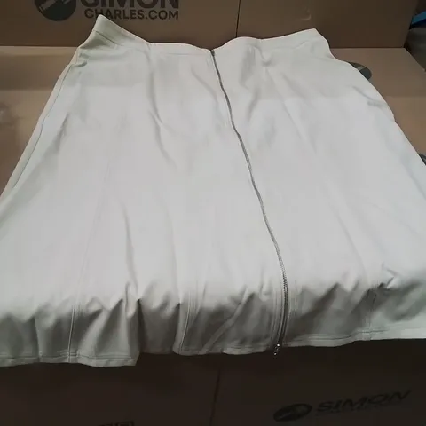 BOXED BRAND NEW APPROXIMATELY 20 JD WILLIAMS UTILITY MAXI SKIRT TAUPE SIZE 24