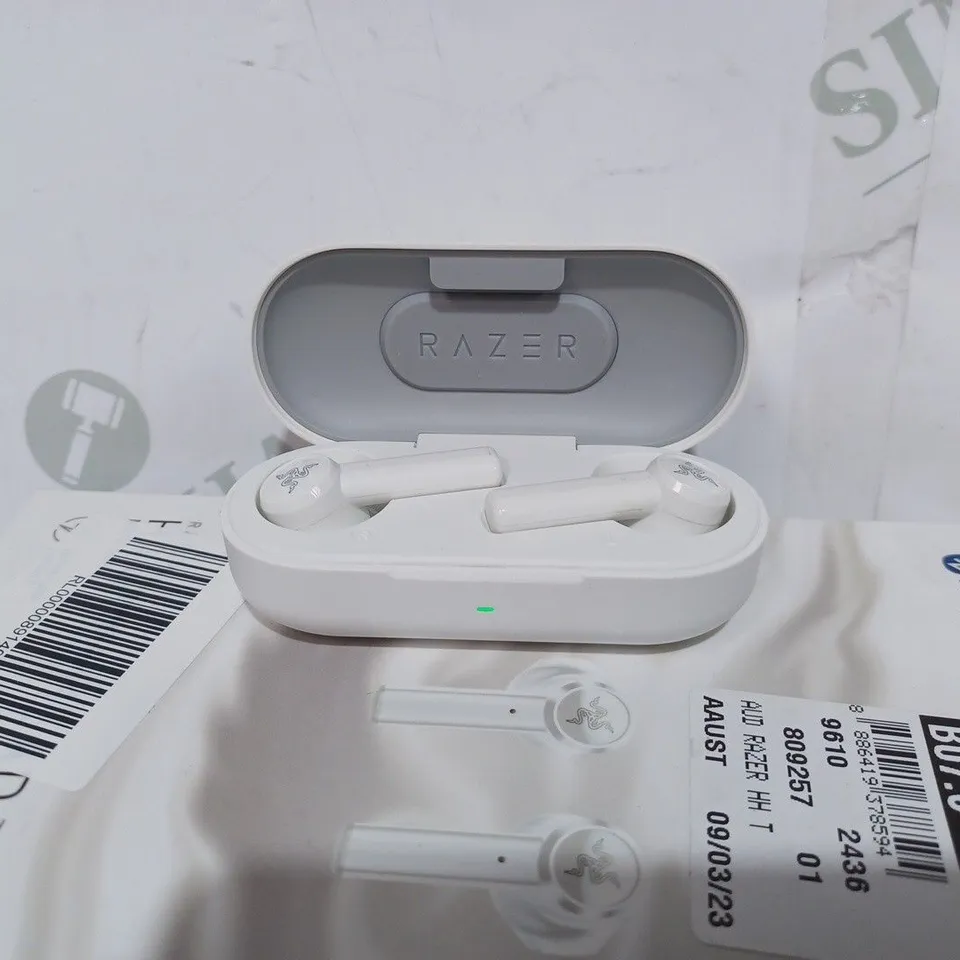 RAZER HAMMERHEAD MERCURY TRUE WIRELESS BLUETOOTH EARBUDS