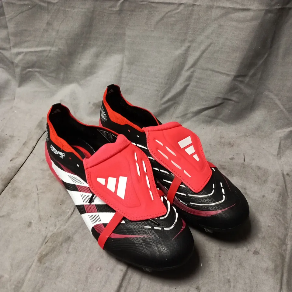ADIDAS PREDATOR FOOTBALL BOOTS – BLACK/RED SIZE 8