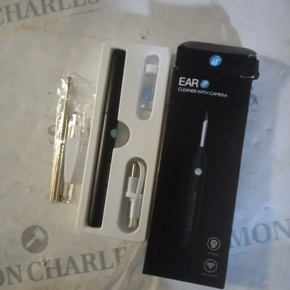 EAR CLEANER WITH CAMERA