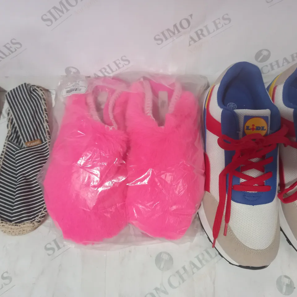 BOX OF APPROXIMATELY 15 ASSORTED PAIRS OF SHOES AND FOOTWEAR ITEMS IN VARIOUS STYLES AND SIZES TO INCLUDE LIVERGY, BOUX AVENUE, KENTTI, ETC