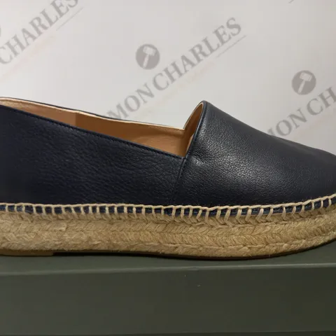BOXED HOBBS ALICIA ESPADRILLE IN NAVY - SIZE 4