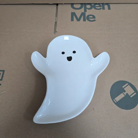 BOX OF 12 GISELA GRAHAM SMALL GHOST SHAPED PLATES