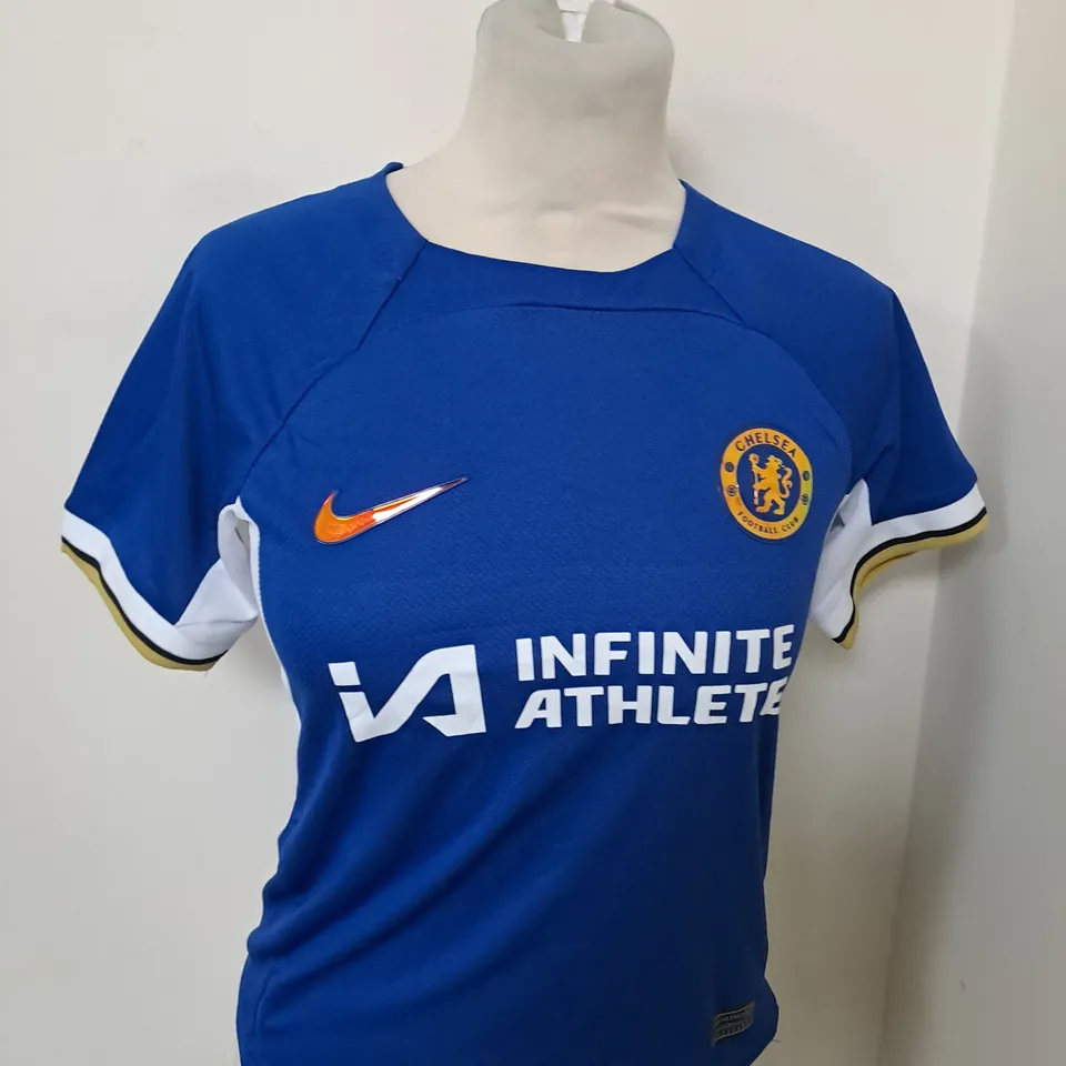 CHELSEA FC HOME SHIRT AND SHORTS SIZE 22