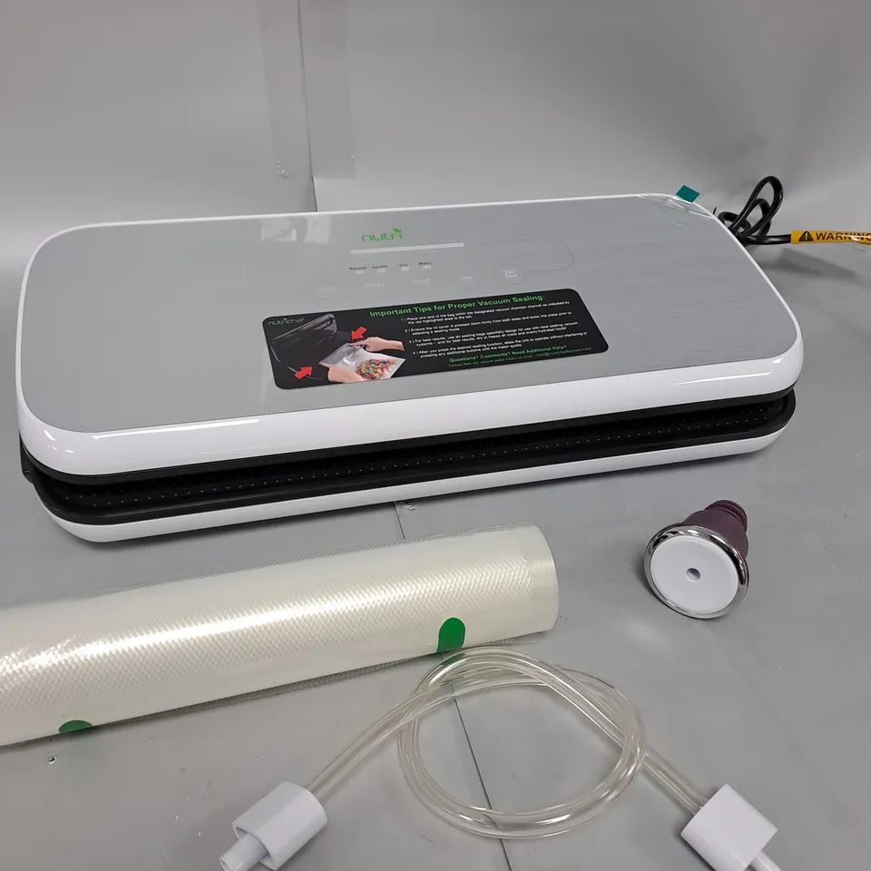 BOXED VACUUM FOOD SEALER 6 IN 1 AUTOMATIC ELECTRIC DRY / MOIST WITH BAGS