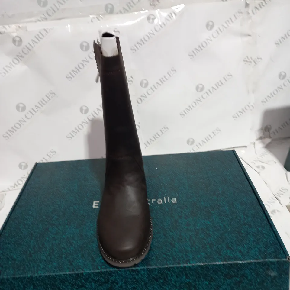 EMU AUSTRALIA YANCOAL BOOT LEATHER UPPER - BROWN - SIZE 8