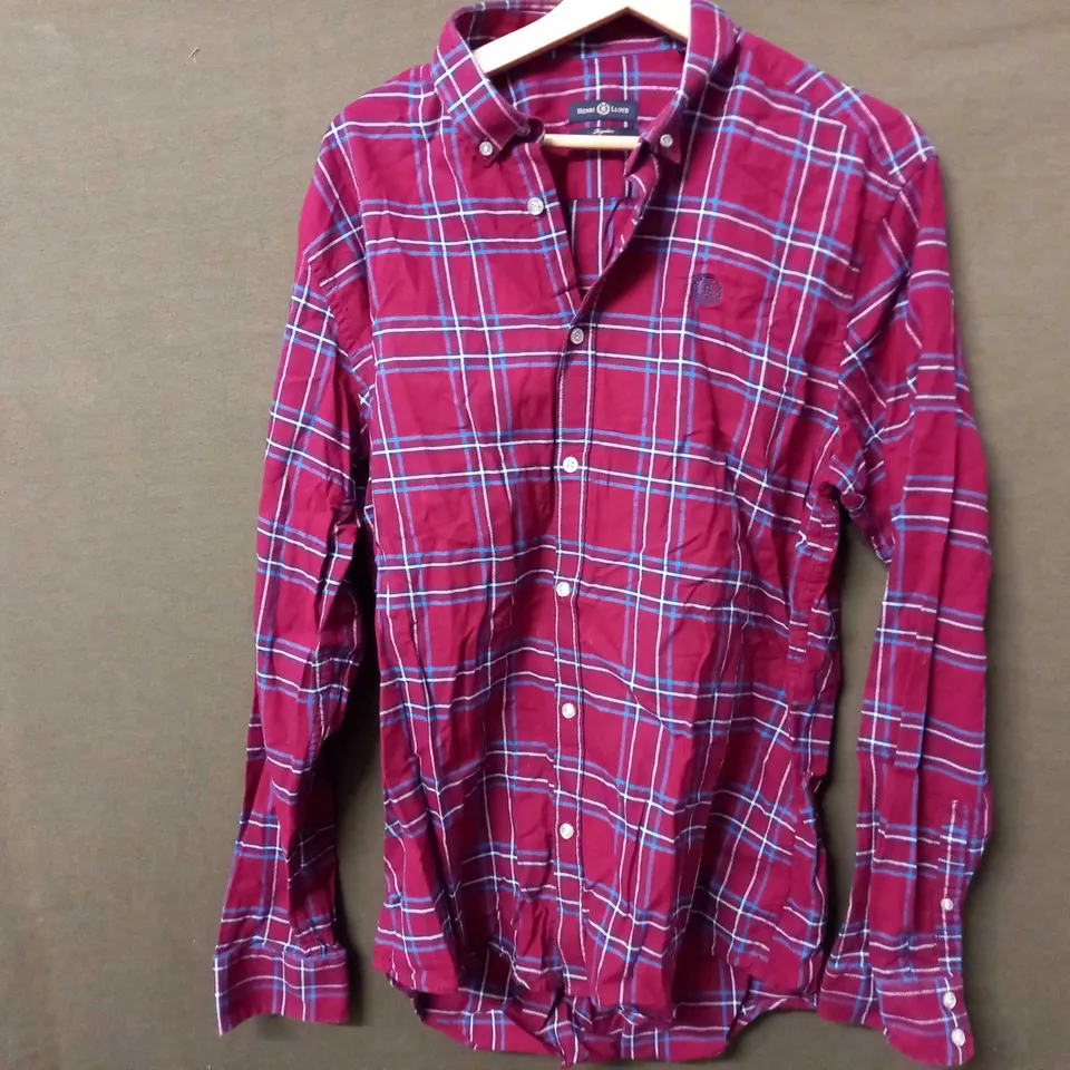 HENRI LLOYD EMBROIDED LOGO REGULAR FIT CHECKER SHIRT IN RED/BLUE/BLACK - XL