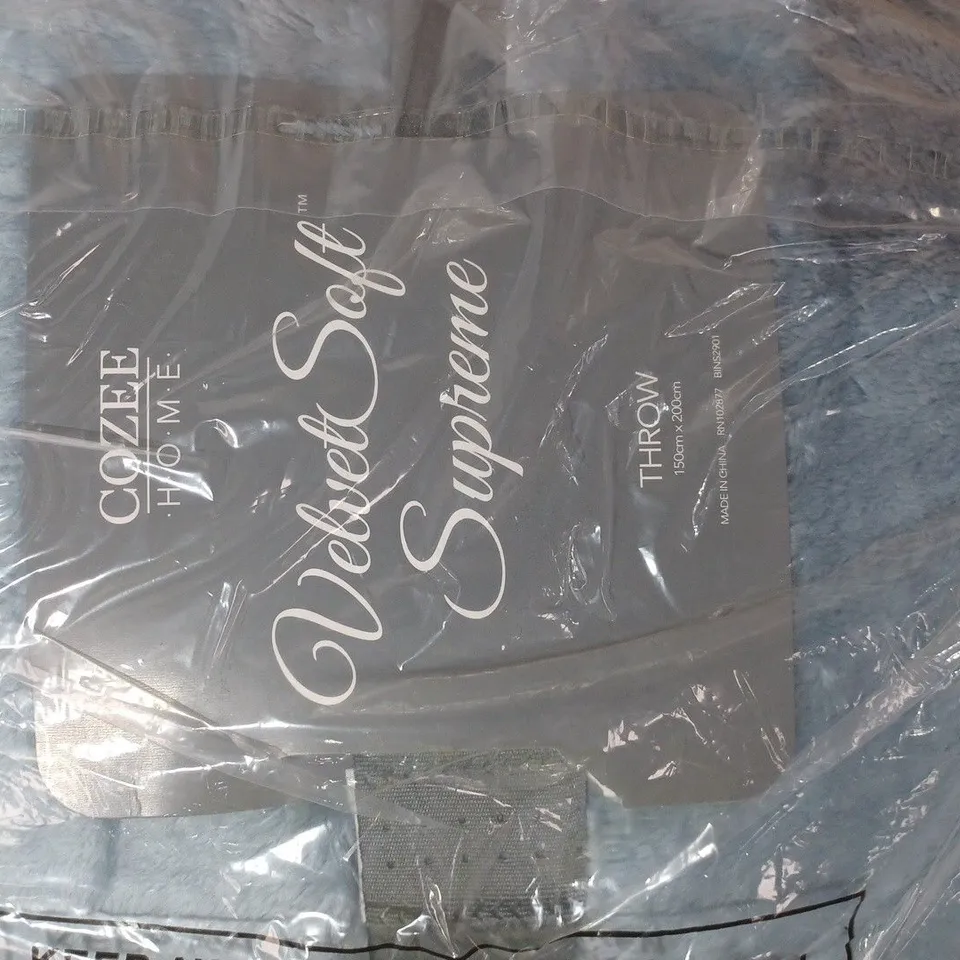 COZEE HOME VELVET SOFT SUPREME THROW DUSKY BLUE APPROX