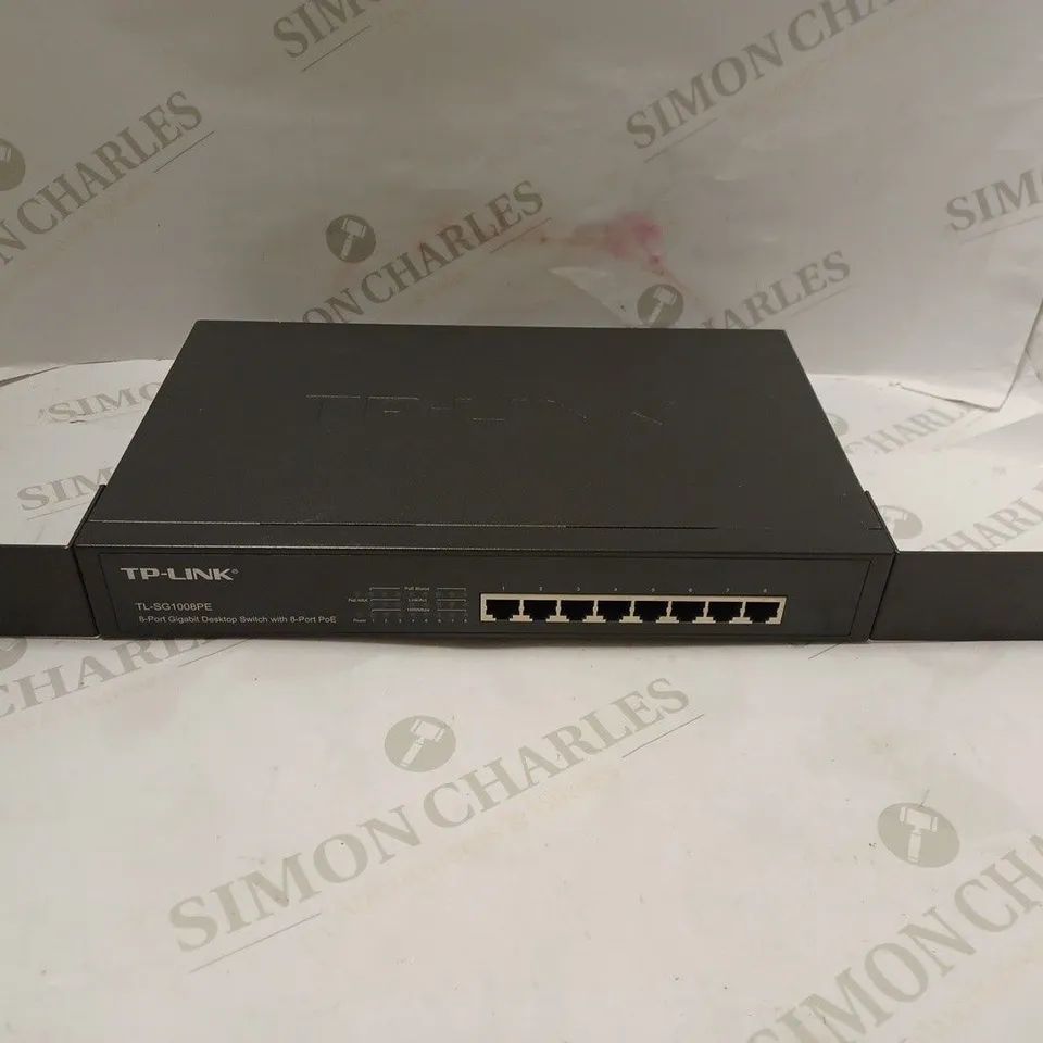 TP-LINK TL-SG1008PE 8-PORT GIGABIT DESKTOP SWITCH 