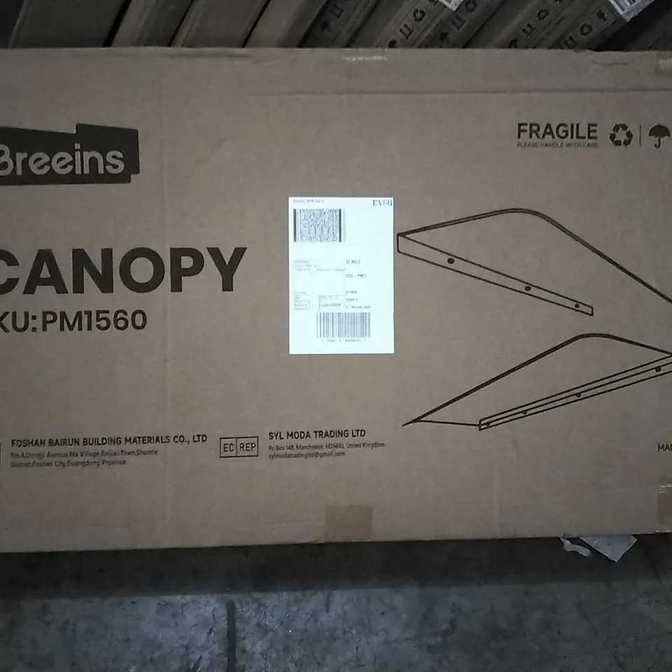 BOXED BREEINS CANOPY