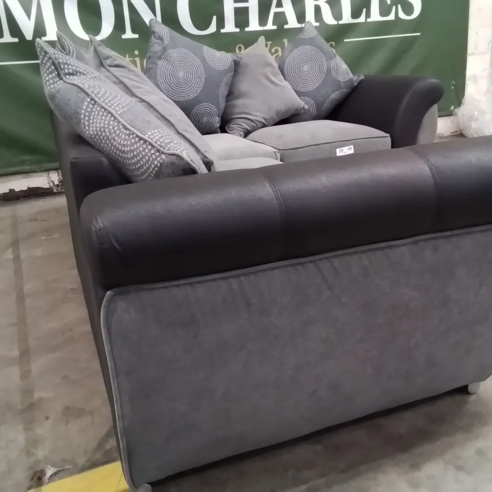 QUALITY DESIGNER GREY FABRIC/FAUX LEATHER UPHOLSTERED CORNER/L SHAPE SOFA 