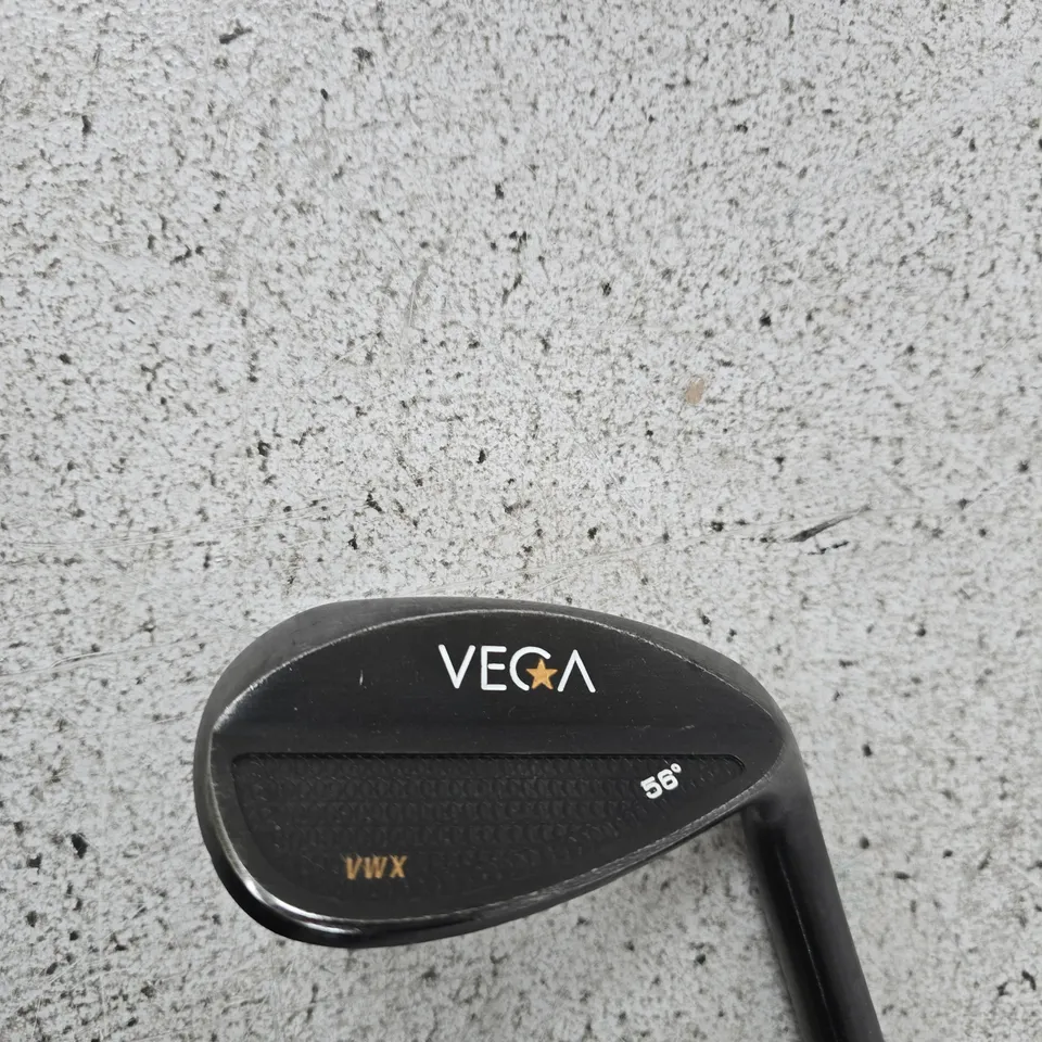GOLF IRON WITH GOLF PRIDE GRIP – JAPAN FORGED KG2206138