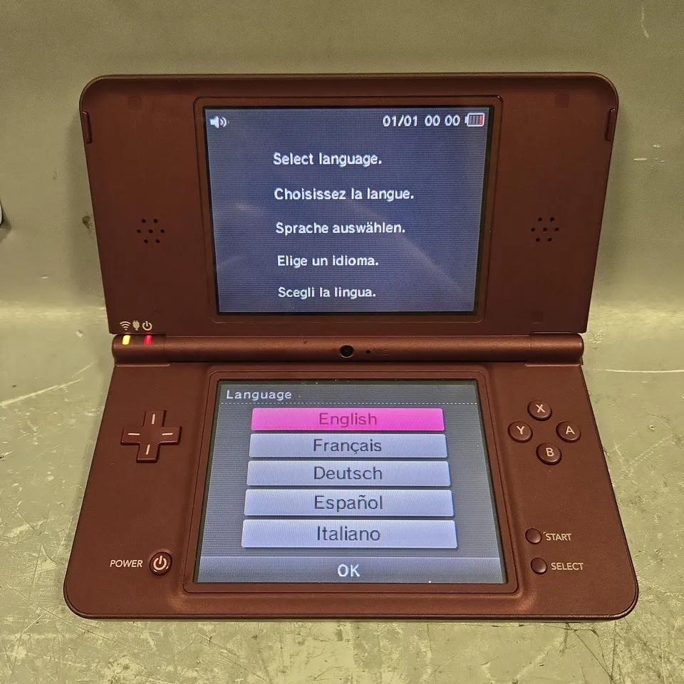 NINTENDO DS XL