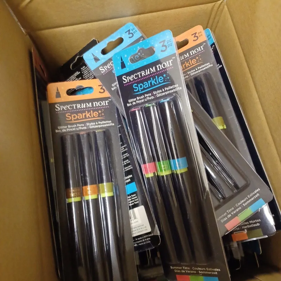 BOX OF APPROXIMATELY 20 SPECTRUM NOIR SPARKLE GLITTER BRUSH PENS 