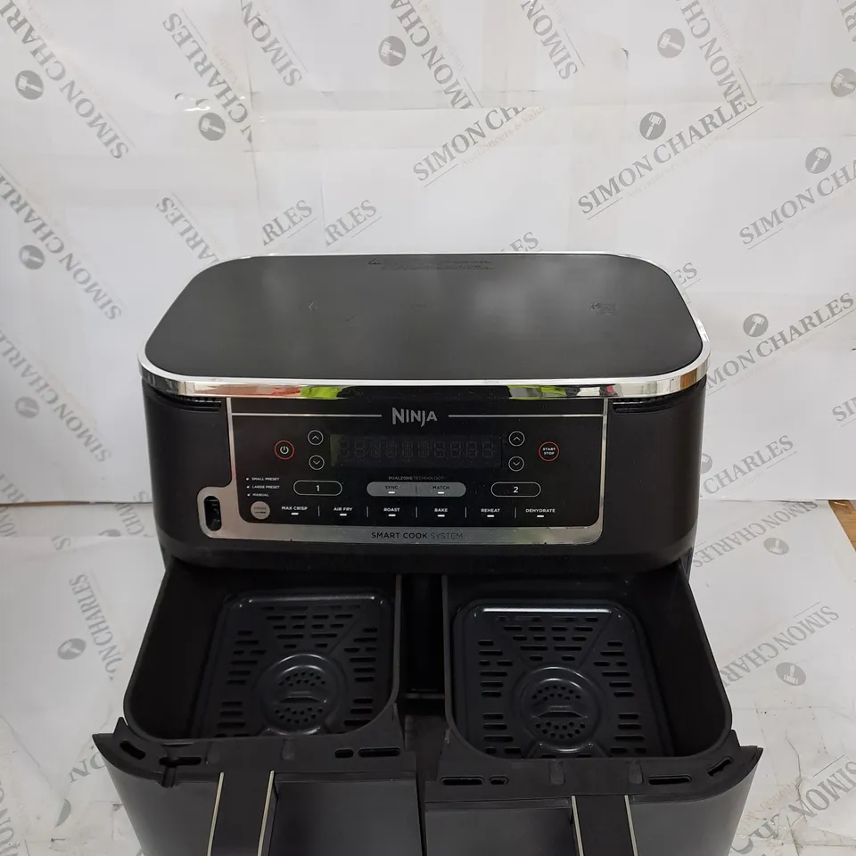 BOXED NINJA FOODI MAX DUALZONE AIR FRYER AF451UK