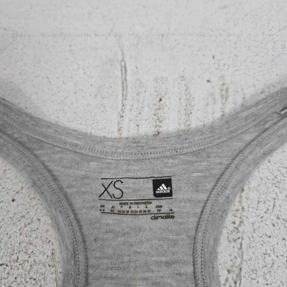 ADIDAS TANK TOP XS – GREY/BLACK CITY PRINT (CLIMALITE)