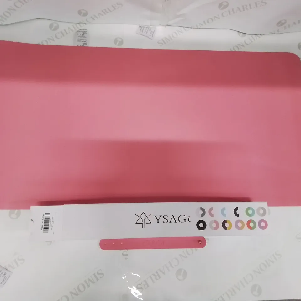 BOX CONTAINING APPROXIMATELY 35 RUBBER DESK MATS