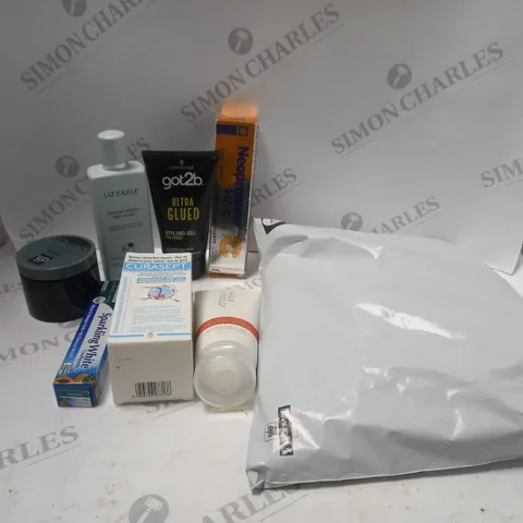 LOT OF ASSORTED COSMETIC ITEMS TO INCLUDE SKIN TONIC, HAIR GELS AND CONDITIONER